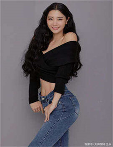 纺织姑娘