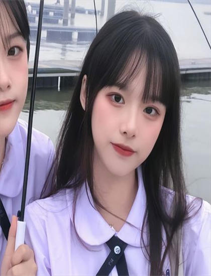 在勾引中学会爱2音乐配乐详细解析教科书式的：音效设计与主题曲创作分析，网络独播